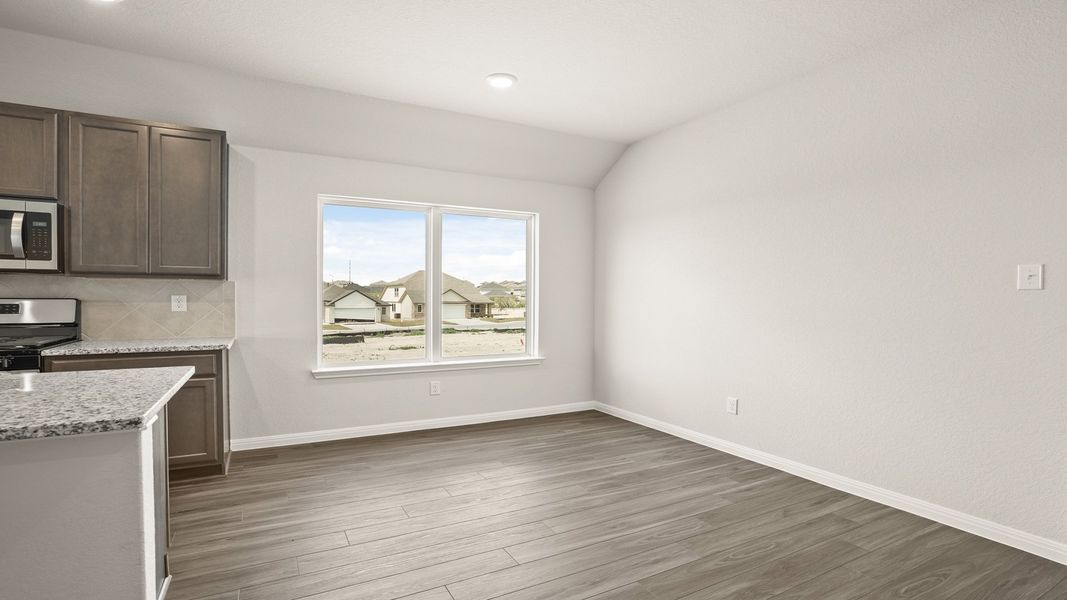 Spacious, unfurnished interior of a new home in Hunters Ranch, San Antonio (Image 15). Spacious, unfurnished interior of a new home in Hunters Ranch, San Antonio (Image 15).