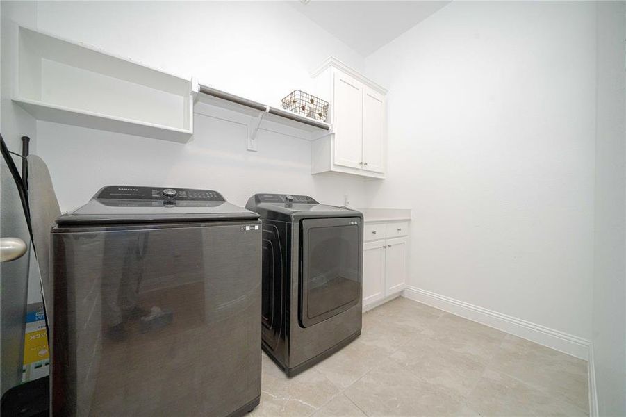 Close-up of interior finishes inside a home in , Little Elm (Image 20).