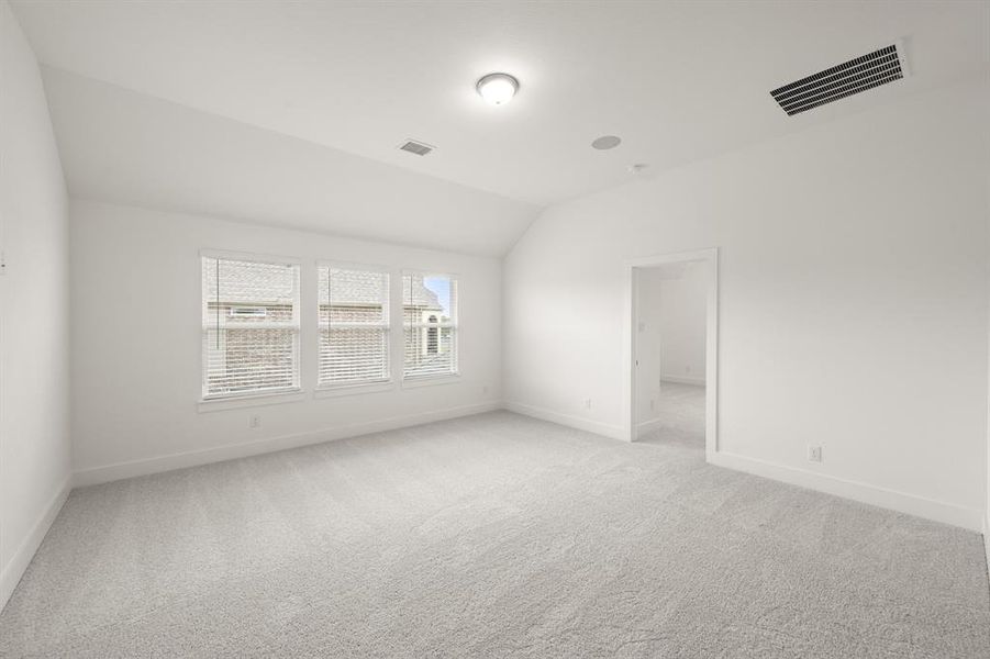 707 Majestic- Gameroom