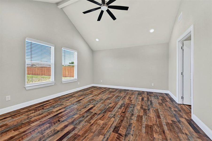 Spacious, unfurnished interior of a new home in , Ector (Image 20). Spacious, unfurnished interior of a new home in , Ector (Image 20).