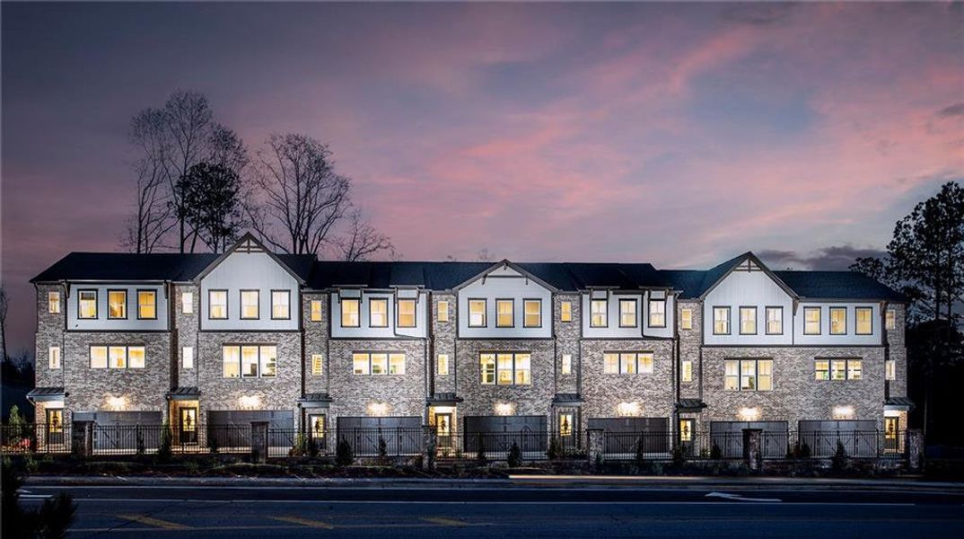 Condo located in Sugar Hill, GA showcasing its design and architecture (Image 5).