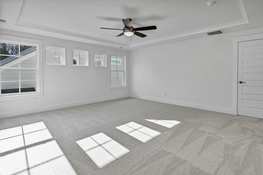 Spacious, unfurnished interior of a new home in Clubside Reserve at Summerlake, Lexington (Image 11). Spacious, unfurnished interior of a new home in Clubside Reserve at Summerlake, Lexington (Image 11).