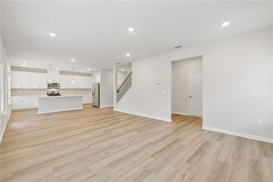 Spacious, unfurnished interior of a new home in Preserve at Mountain Creek, Pendergrass (Image 39). Spacious, unfurnished interior of a new home in Preserve at Mountain Creek, Pendergrass (Image 39).