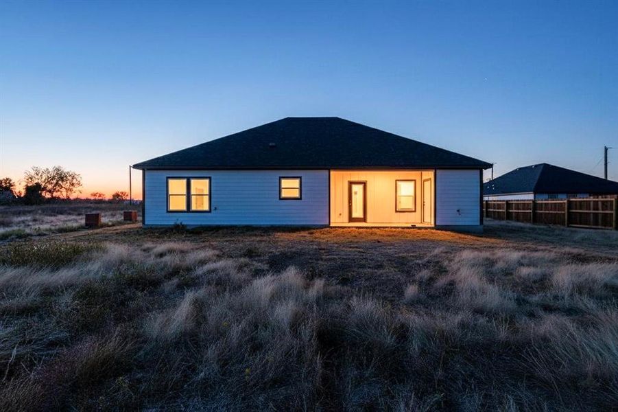 Exterior details and patio area of a home in , Alma (Image 3).