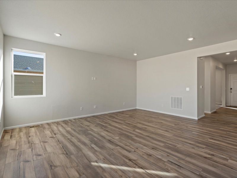 Spacious, unfurnished interior of a new home in Buffalo Highlands: The Flora Collection, Commerce City (Image 4).