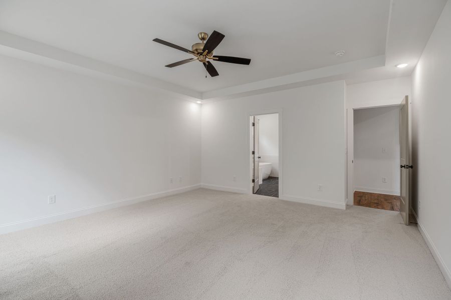 Spacious, unfurnished interior of a new home in Flint Farms, Concord (Image 61).