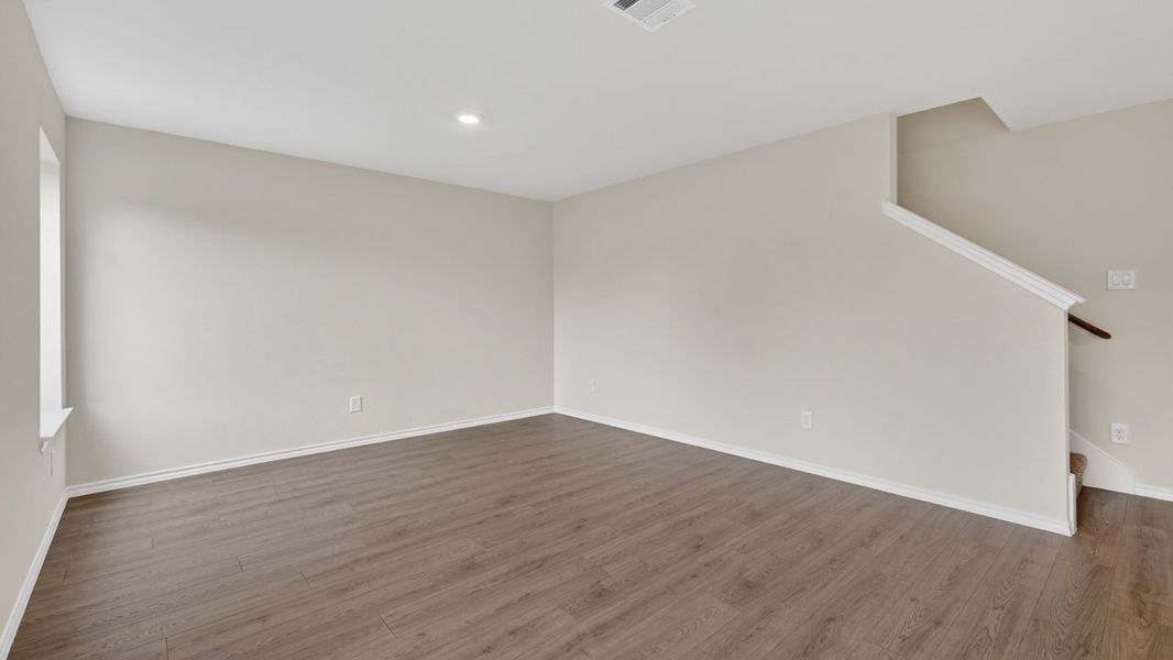Spacious, unfurnished interior of a new home in Riverfield, Josephine (Image 17).