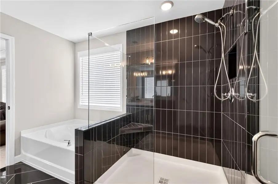 Furnished interior view inside a new home in Avenbrook, Mableton (Image 9).