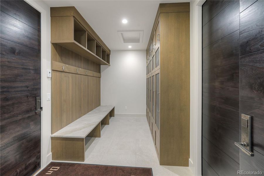 Furnished interior view inside a new home in , Keystone (Image 10).