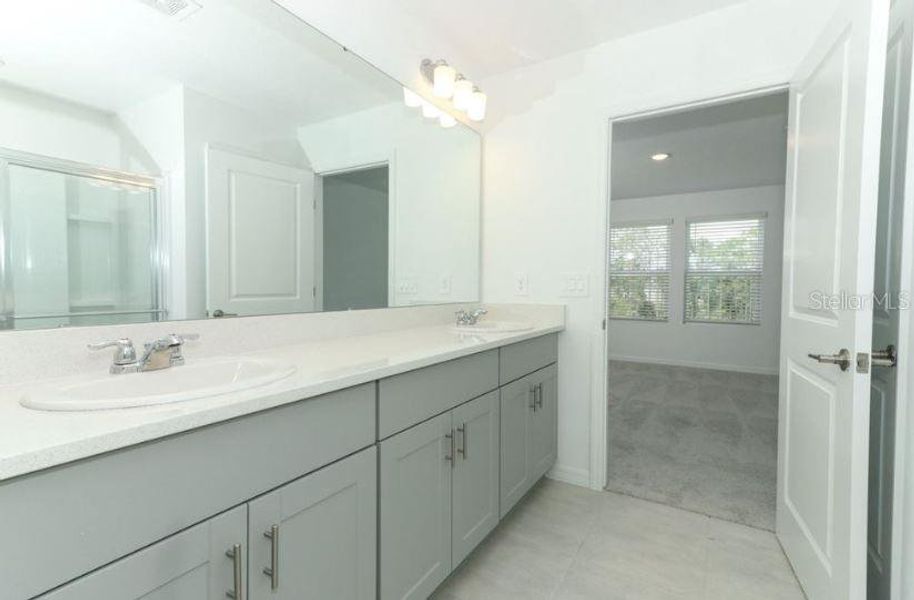 Furnished interior view inside a new home in Waterstone, Groveland (Image 7). Furnished interior view inside a new home in Waterstone, Groveland (Image 7).