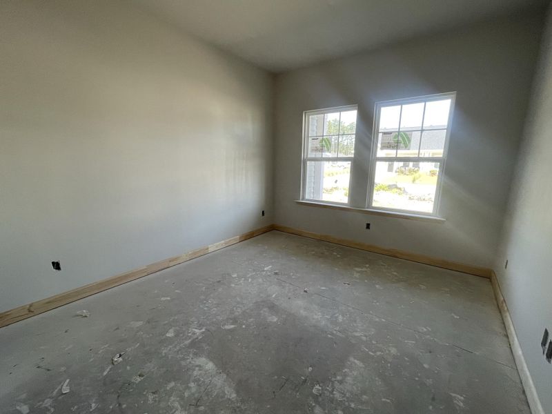 Spacious, unfurnished interior of a new home in Hammock Walk at Nexton, Summerville (Image 24).