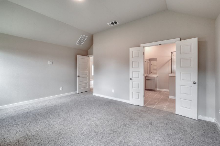 Spacious, unfurnished interior of a new home in Prairie Winds, Hutto (Image 19). Spacious, unfurnished interior of a new home in Prairie Winds, Hutto (Image 19).