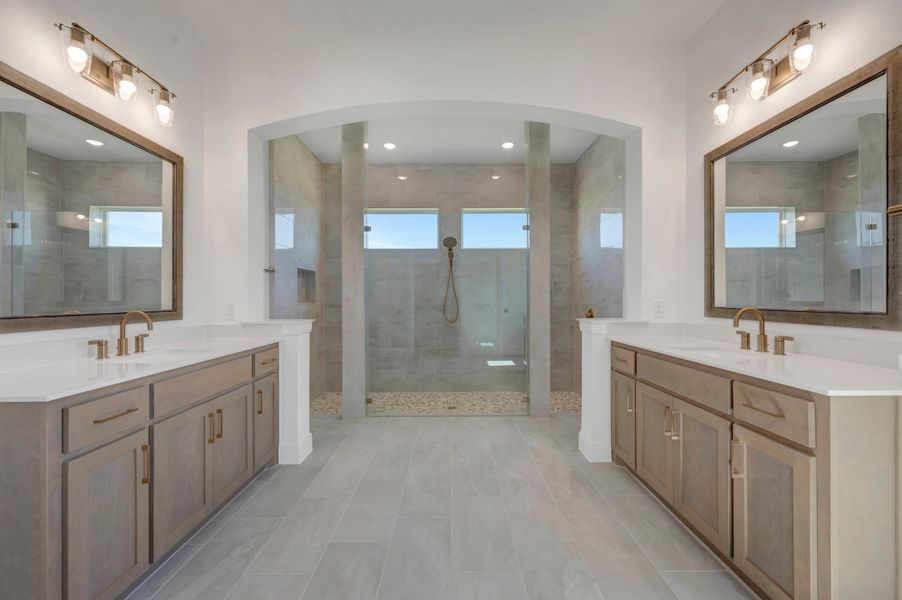 Owner's Bath