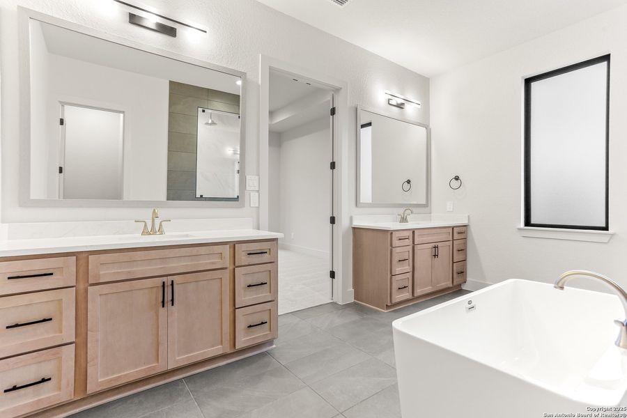 Furnished interior view inside a new home in Esperanza - 70', Boerne (Image 6).