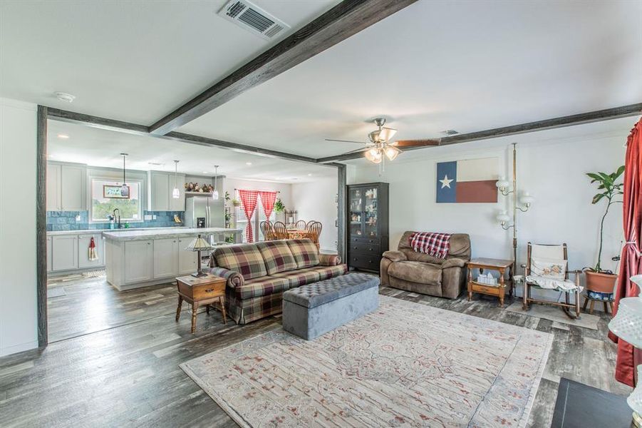 Community amenities in , Moody (Image 19). Community amenities in , Moody (Image 19).