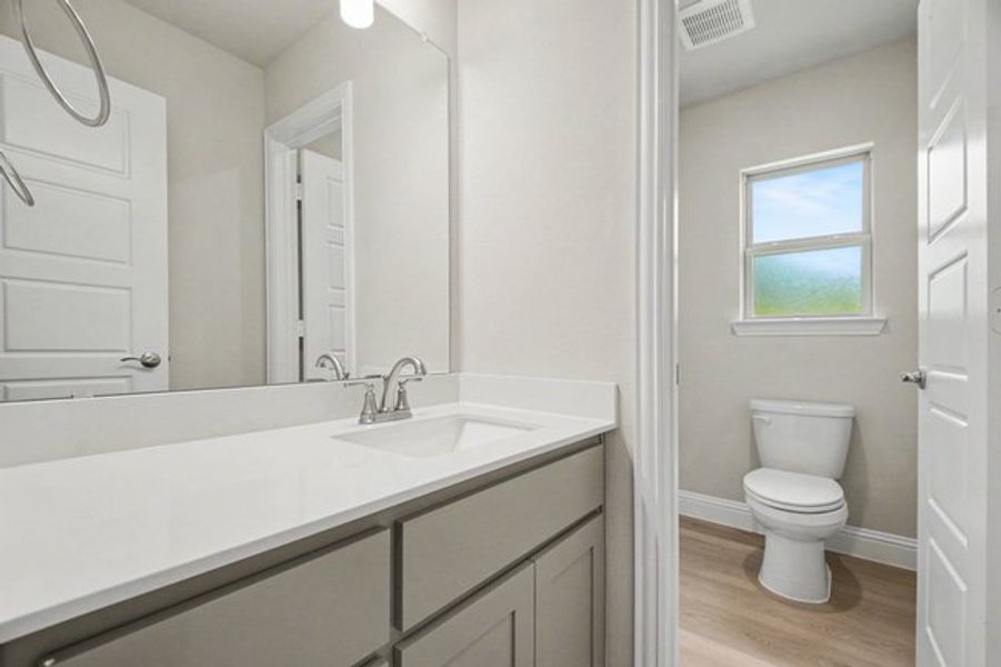 Furnished interior view inside a new home in Cole Crossing Estates, DeSoto (Image 9).