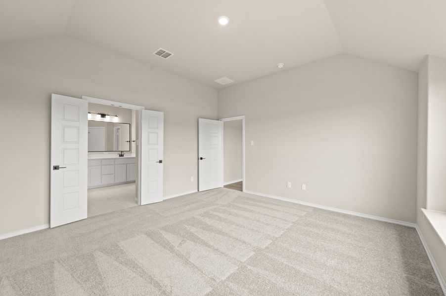 Spacious, unfurnished interior of a new home in Meadow Park at The Meadows, Ponder (Image 20). Spacious, unfurnished interior of a new home in Meadow Park at The Meadows, Ponder (Image 20).