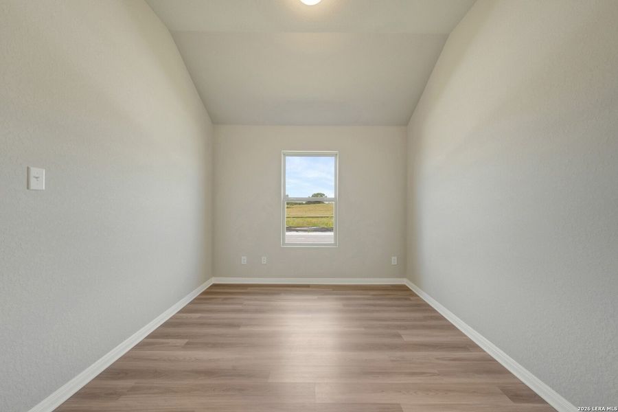 Spacious, unfurnished interior of a new home in Greenspoint Heights, Seguin (Image 26).
