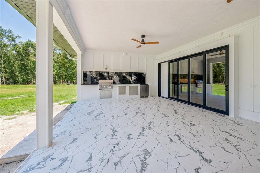 Exterior details and patio area of a home in , High Springs (Image 3). Exterior details and patio area of a home in , High Springs (Image 3).