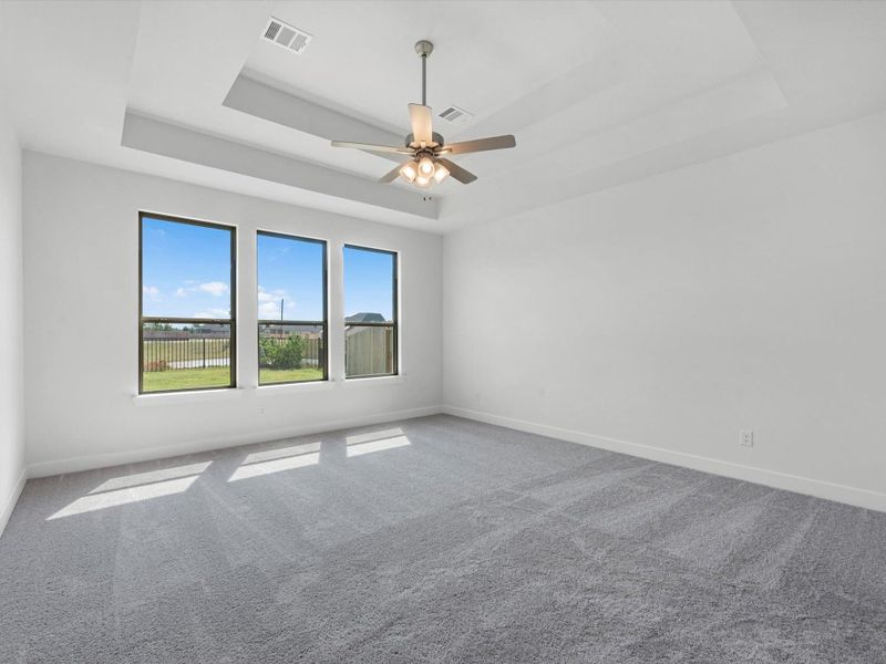 Spacious, unfurnished interior of a new home in Grange - 55', Katy (Image 17).