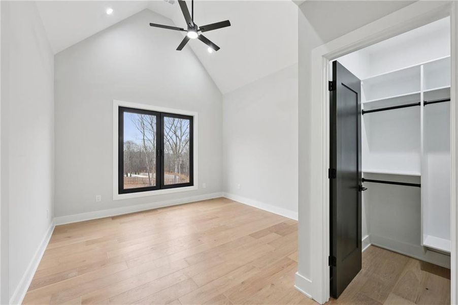 Spacious, unfurnished interior of a new home in , Auburn (Image 48).