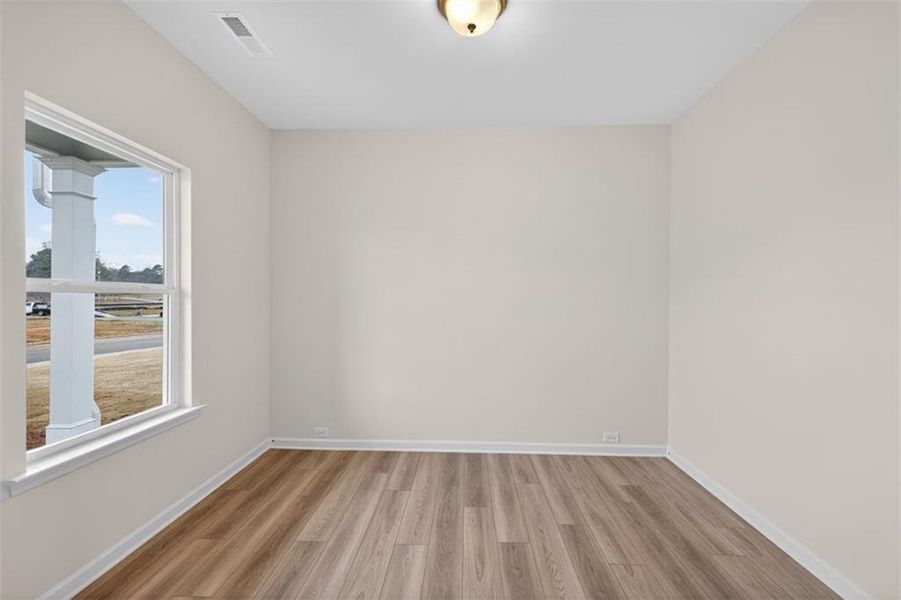 Spacious, unfurnished interior of a new home in Laurel Ridge, Rock Spring (Image 21).