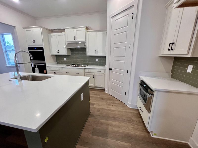 Furnished interior view inside a new home in Lockwood, Collierville (Image 6).