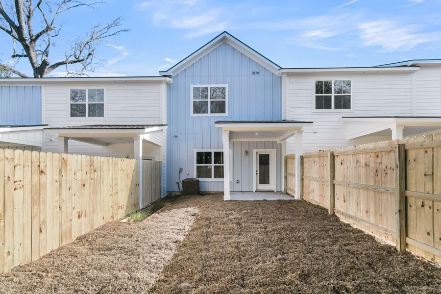 Exterior details and patio area of a home in , North Charleston (Image 27).