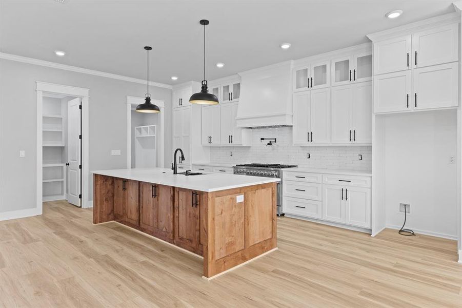 Furnished interior view inside a new home in , Tyler (Image 6).