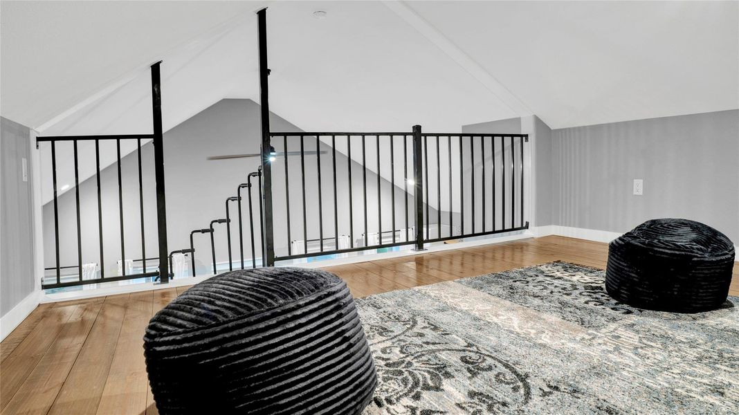 Spacious, unfurnished interior of a new home in , Crystal Beach (Image 25).