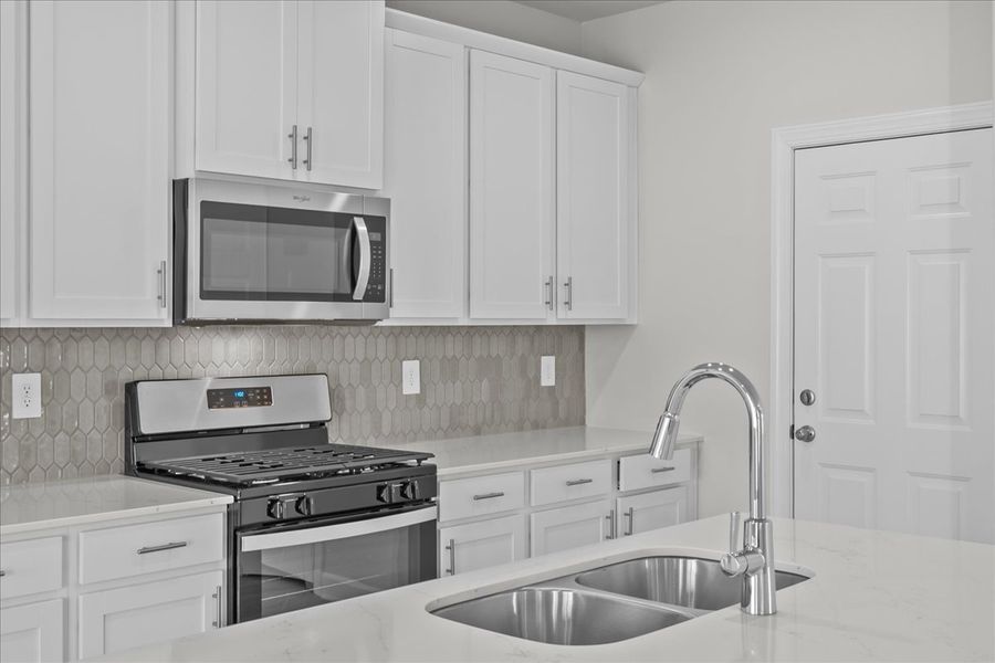 Furnished interior view inside a new home in Cedar Shoals – Heritage Collection, Piedmont (Image 6).