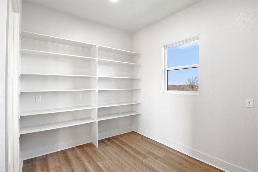 Spacious, unfurnished interior of a new home in , Palmer (Image 27).