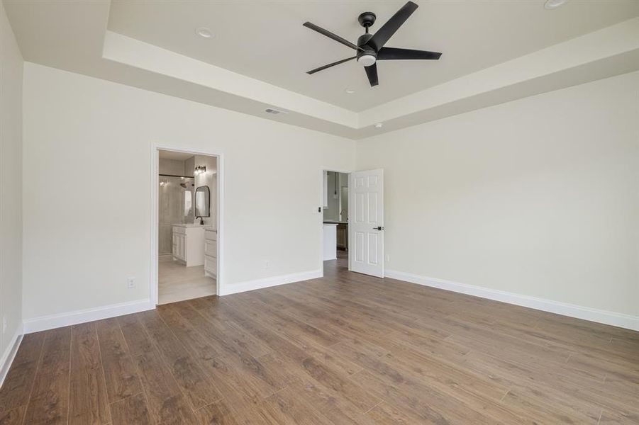 Spacious, unfurnished interior of a new home in , Terrell (Image 33).