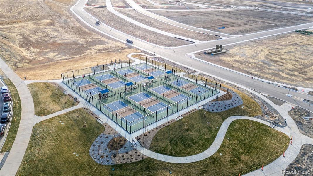 Community amenities in , Littleton (Image 26).