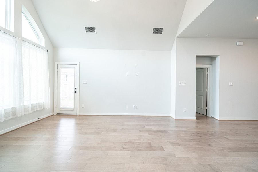 Spacious, unfurnished interior of a new home in , Katy (Image 16). Spacious, unfurnished interior of a new home in , Katy (Image 16).