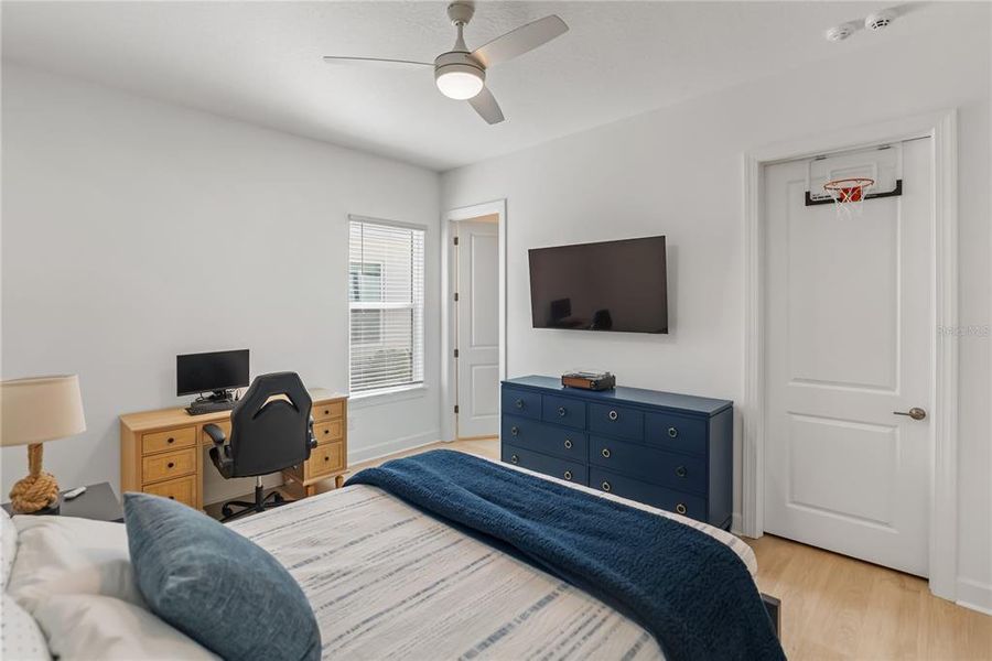 Furnished interior view inside a new home in , Bradenton (Image 26).