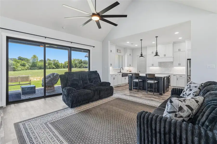 Furnished interior view inside a new home in , Rio Vista (Image 7).