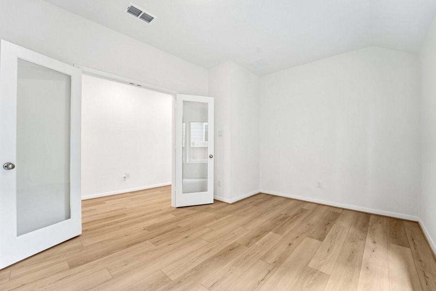 Spacious, unfurnished interior of a new home in Aldeana, Bonney (Image 16). Spacious, unfurnished interior of a new home in Aldeana, Bonney (Image 16).