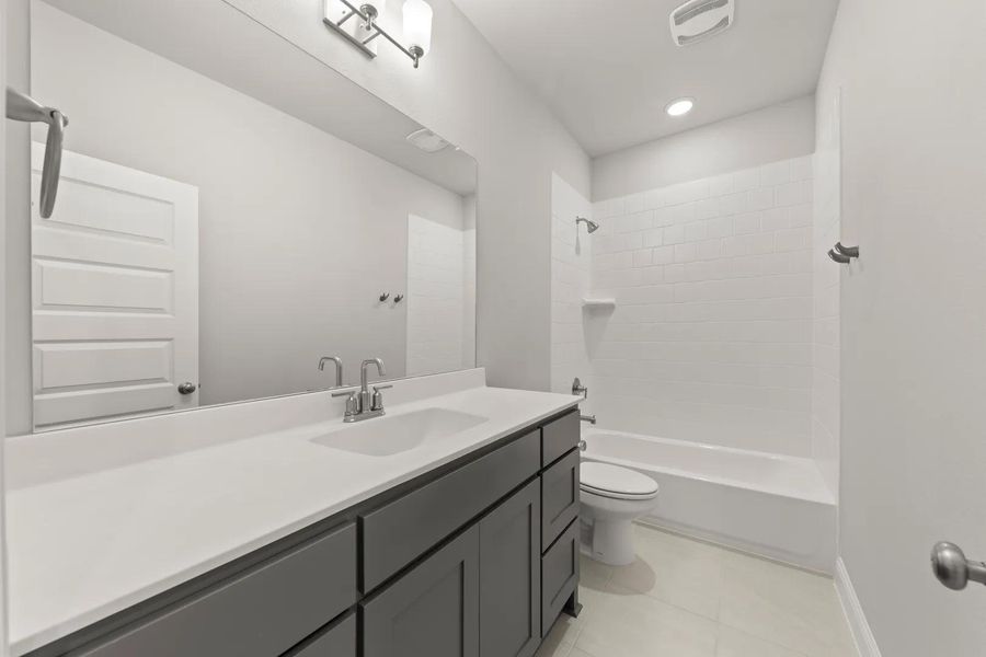 The Cyrus A Bathroom The Cyrus A Bathroom
