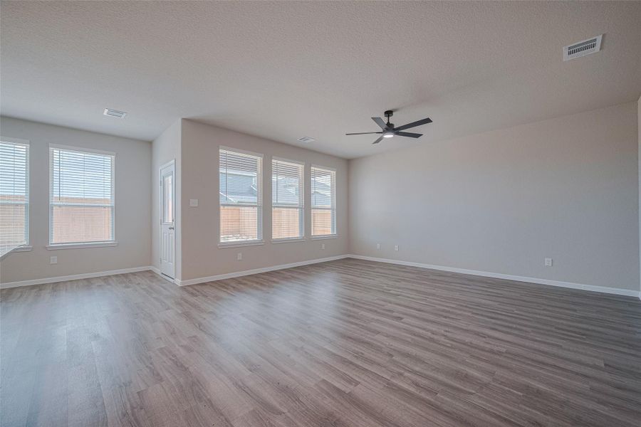 Spacious, unfurnished interior of a new home in La Segarra, Brookshire (Image 44). Spacious, unfurnished interior of a new home in La Segarra, Brookshire (Image 44).