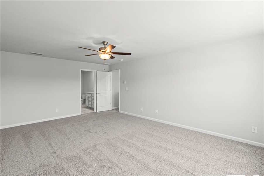 Spacious, unfurnished interior of a new home in Avery Ridge, Gainesville (Image 17). Spacious, unfurnished interior of a new home in Avery Ridge, Gainesville (Image 17).