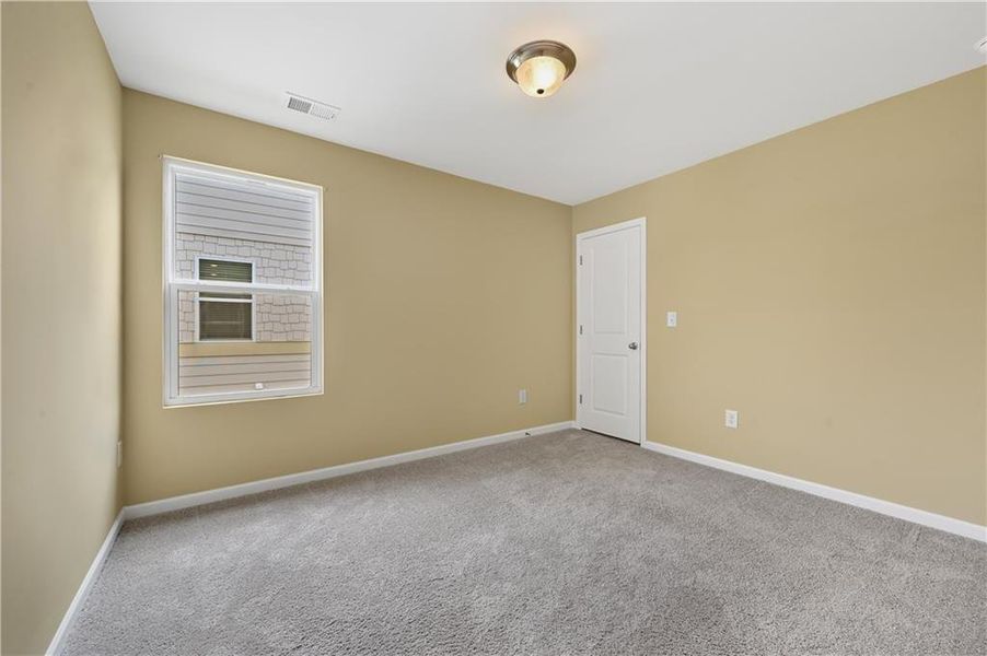 Spacious, unfurnished interior of a new home in , Conyers (Image 29).