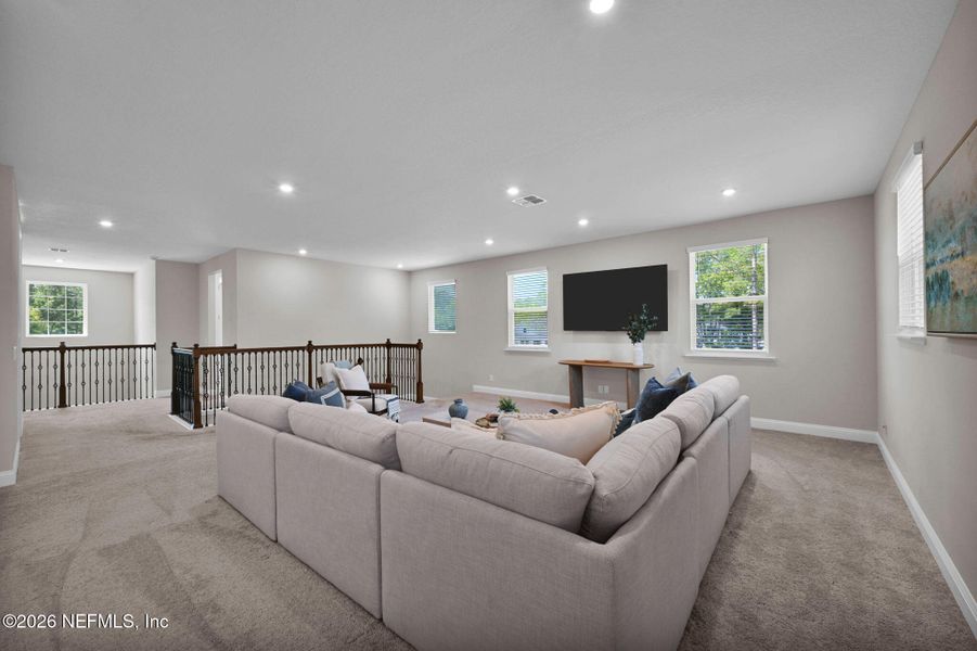 Furnished interior view inside a new home in , Middleburg (Image 48).