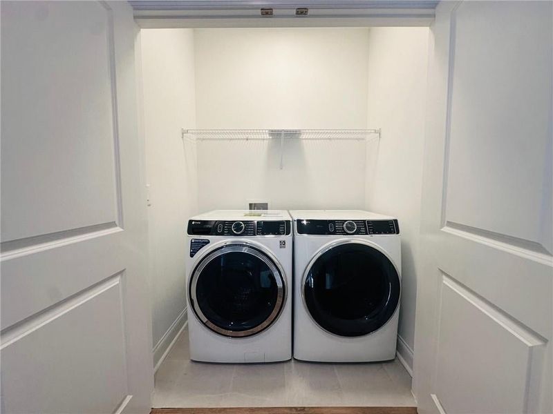 Home includes Washer and Dryer! One less thing to think about for your move!