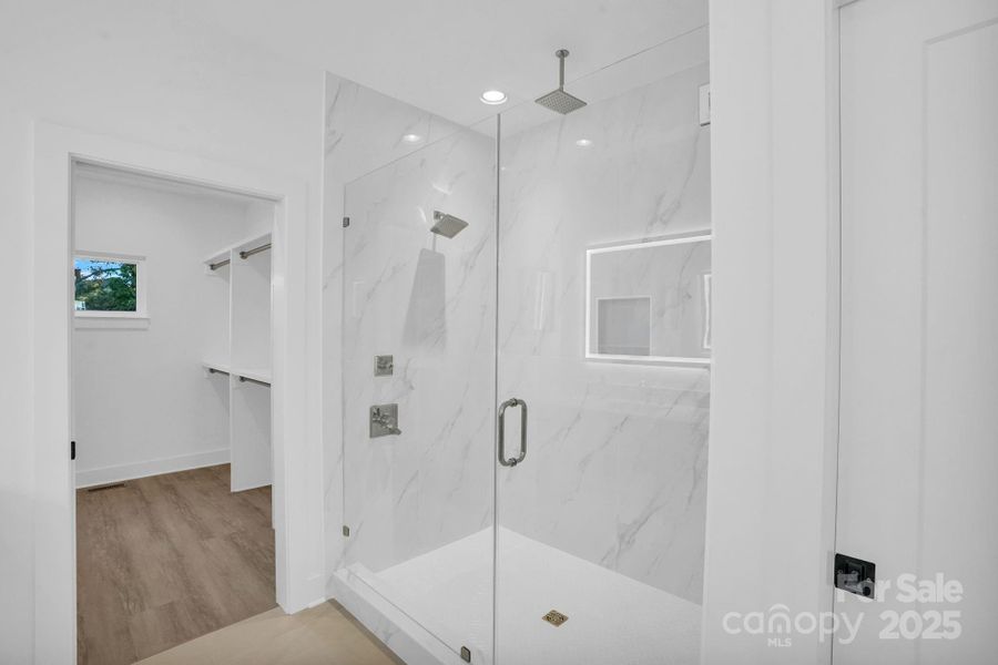 Image 26 of a home in .