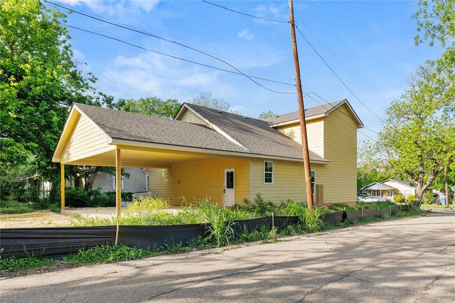 Exterior details and patio area of a home in , Waco (Image 4). Exterior details and patio area of a home in , Waco (Image 4).