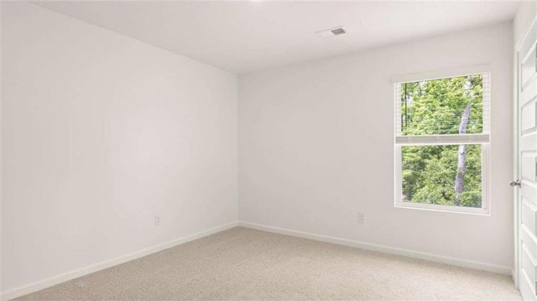 Spacious, unfurnished interior of a new home in Brooks Village, Dacula (Image 41).