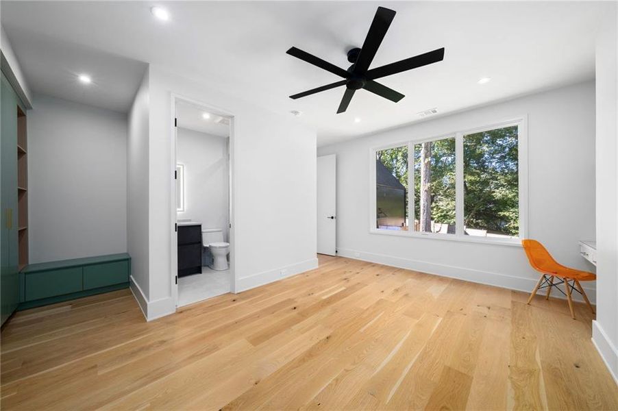 Spacious, unfurnished interior of a new home in , Atlanta (Image 89).