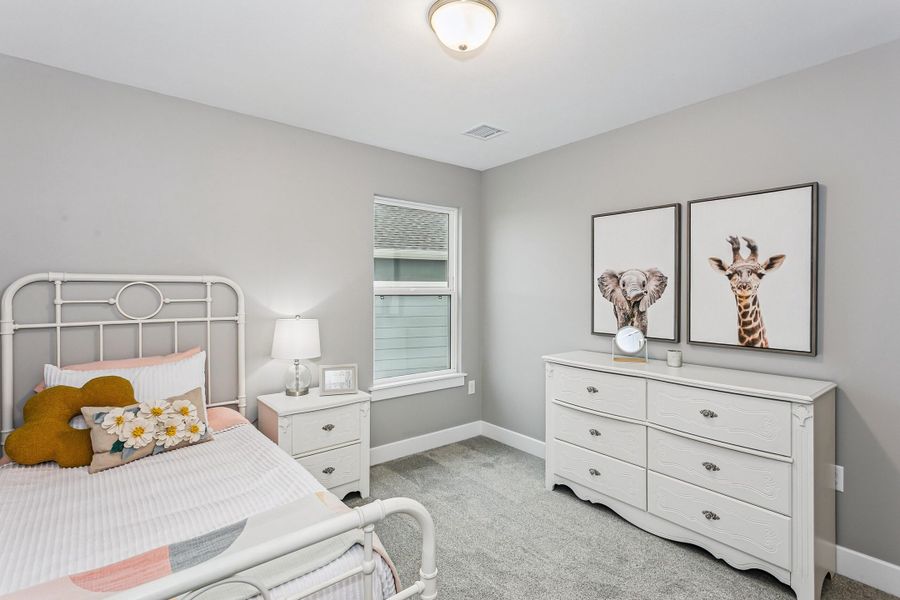 Representative furnished interior of a home built from the Redwood by Perfection Builders in Heritage Commons, Andover (Image 11).