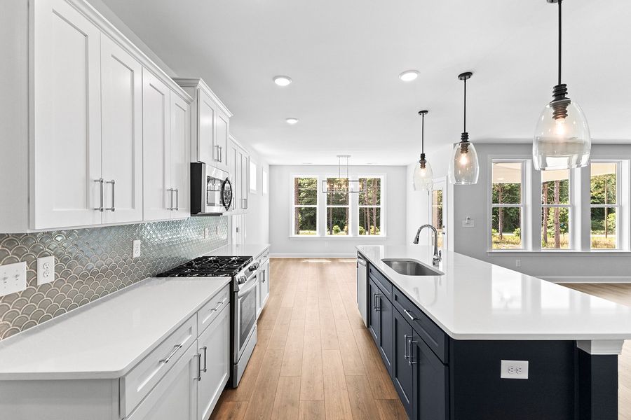 Representative furnished interior of a home built from the The Hampton by RobuckHomes in Stonewall, Hillsborough (Image 88).